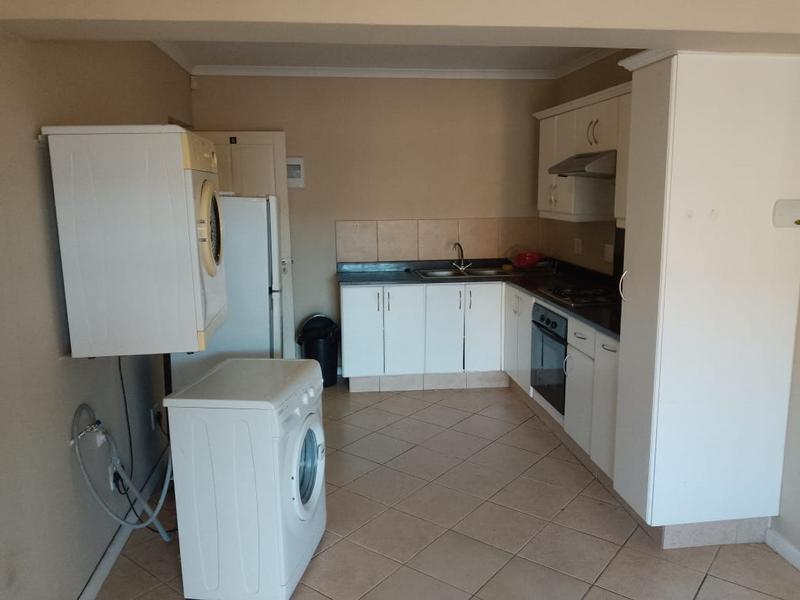 To Let 2 Bedroom Property for Rent in West Hill Eastern Cape